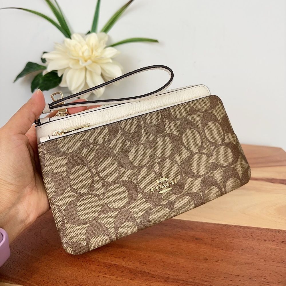NWT Coach Double Zip Wallet In Signature‎ Canvas - Picture 2 of 7
